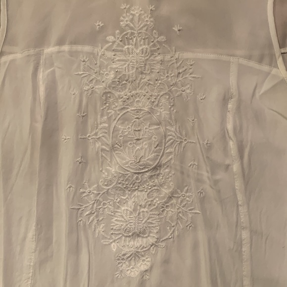 Ricki’s White Sleeveless Dress Shirt - Picture 3 of 4